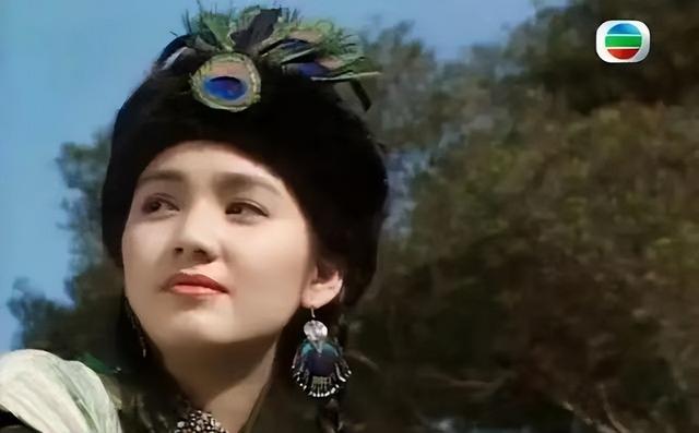 带着前任的孩子，下嫁小10岁张丹峰，10年过去，洪欣的婚姻还好吗
