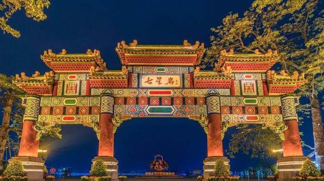 广东最著名的景点，广东最有名的景点（广东最值得去的十大自然景观）