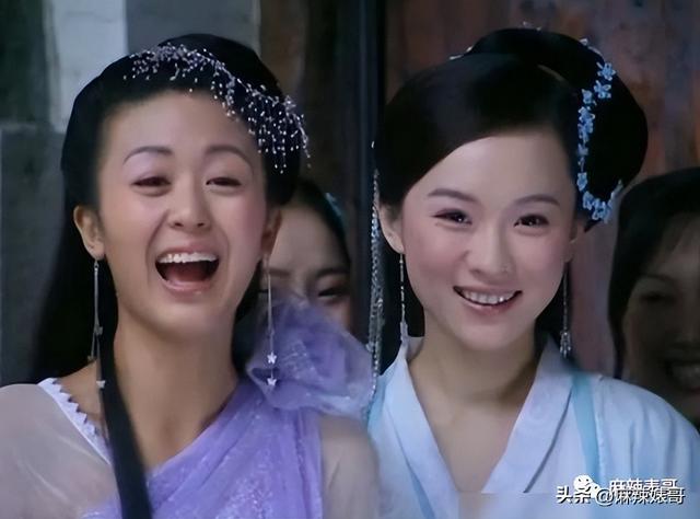 杨幂和胡歌现在关系如何，再回顾下他和薛佳凝、杨幂、江疏影的爱情故事