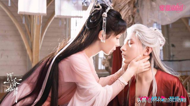 琉璃成毅简介，《琉璃》《长安诺》《沉香如屑》全是苦情男主