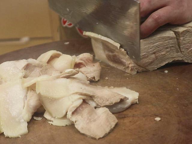 猪肉怎么切才好吃，猪肉怎么切才好看（可千万别再红烧了）