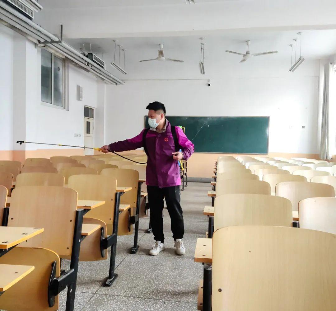 洛阳东方外国语学校招聘（暖心）