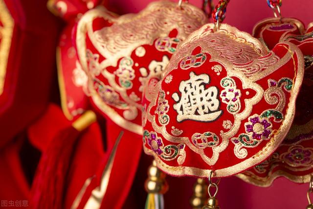 给妹妹的新年祝福语，有哪些不落俗的新年祝福语