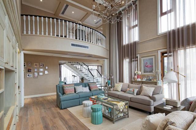 顶楼复式为什么难出手，住过复式房子的感受（红极一时的顶层复式房）