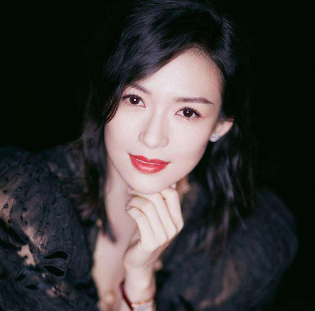 章子怡个人资料，章子怡个人资料及简历（43岁章子怡成戛纳电影节评委）