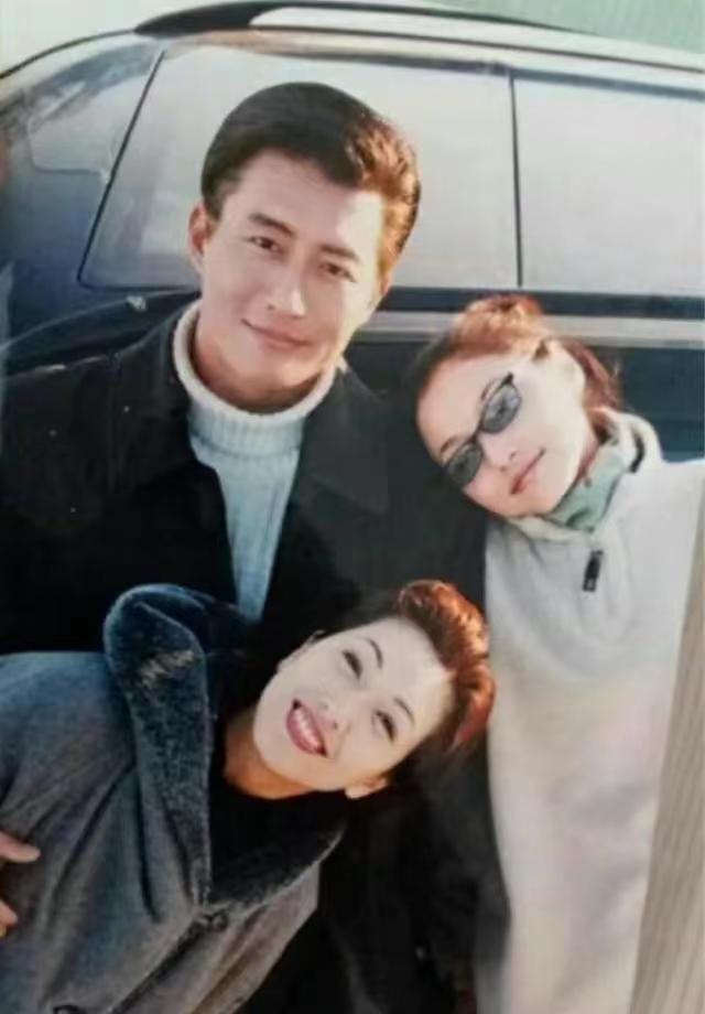 江珊主演的电视剧，江珊与靳东主演的电视剧全集（王志文和江珊不是夫妻胜似夫妻）
