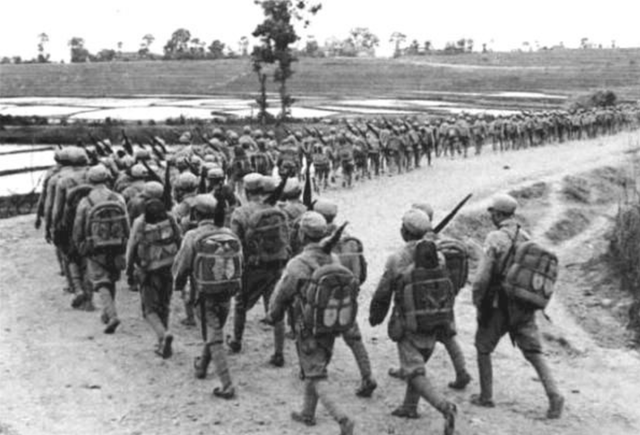 过草地是哪个地方，红军过草地从哪里出发终点叫什么地区（战士“三怕”）