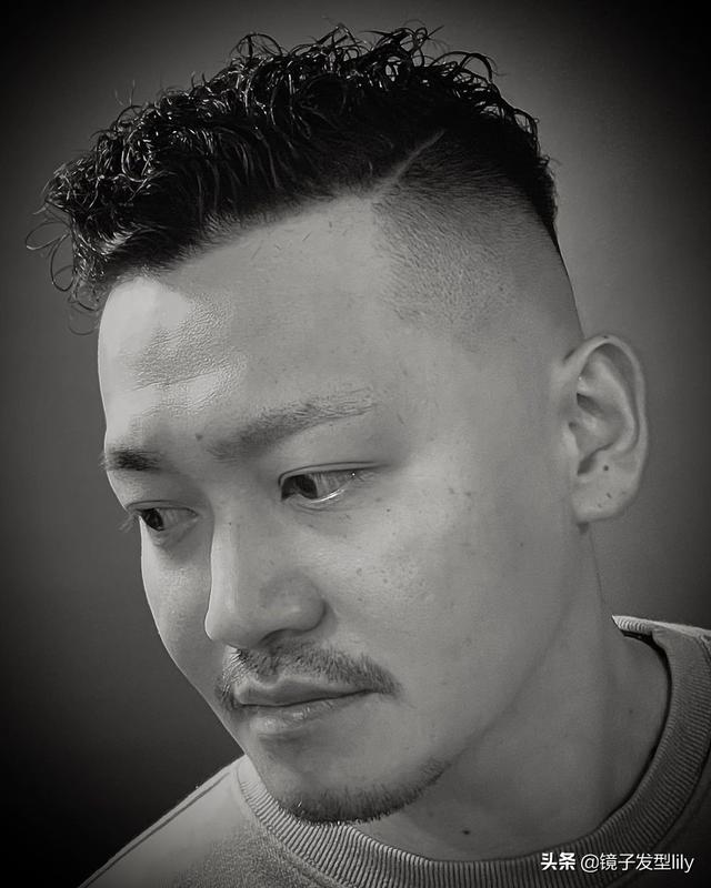 碎发刘海图片男，最新男生短碎发型图片（清爽帅气男士发型18款）