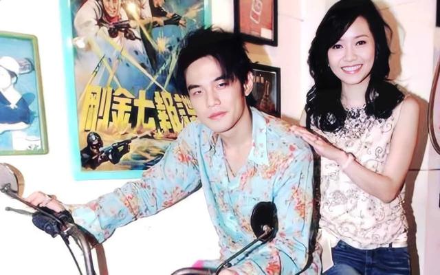 周杰伦成最后的底线？回顾他的2段恋情，便知什么是分手见人品