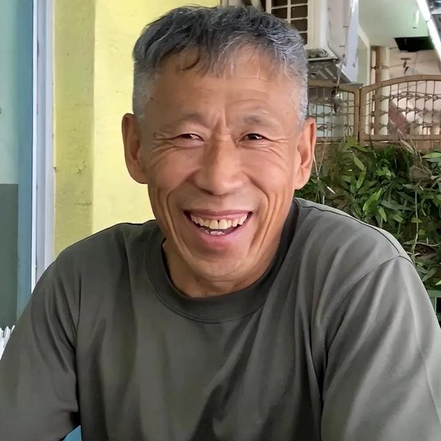 夸人拍照技术好幽默，话夸别人拍照技术好（东北大爷进城再就业）