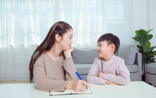 敢对父母大吼大叫的子女，敢对父母大吼大叫的子女的句子（即使再生气也别总是对孩子大吼大叫）