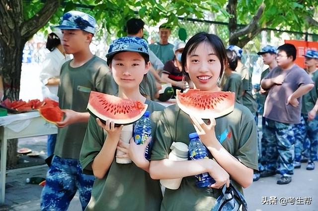 航天职业技术学院，贵州航天职业技术学院2019年招生章程（2022最“甜”的大学-西安航空职业技术学院喊你一起吃瓜啦）