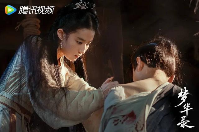 最热电视剧排行榜前十名，热门电视剧排行榜前十名（2022年还剩4个月）