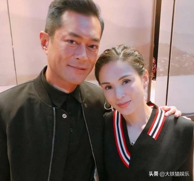 8对经典荧幕情侣再同框，美人还是那些美人，少年已成胖大叔？