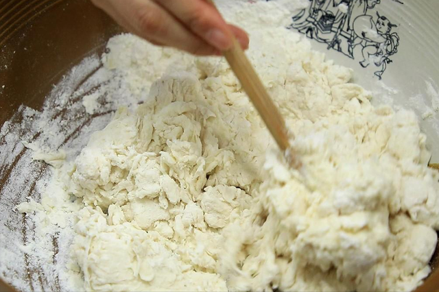 秋天到了吃什么食物好，秋天应该吃什么食物（建议：多吃“秋天6宝”）