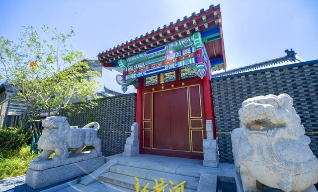 济南大明湖畔添新景观，200多年历史老建筑亮相