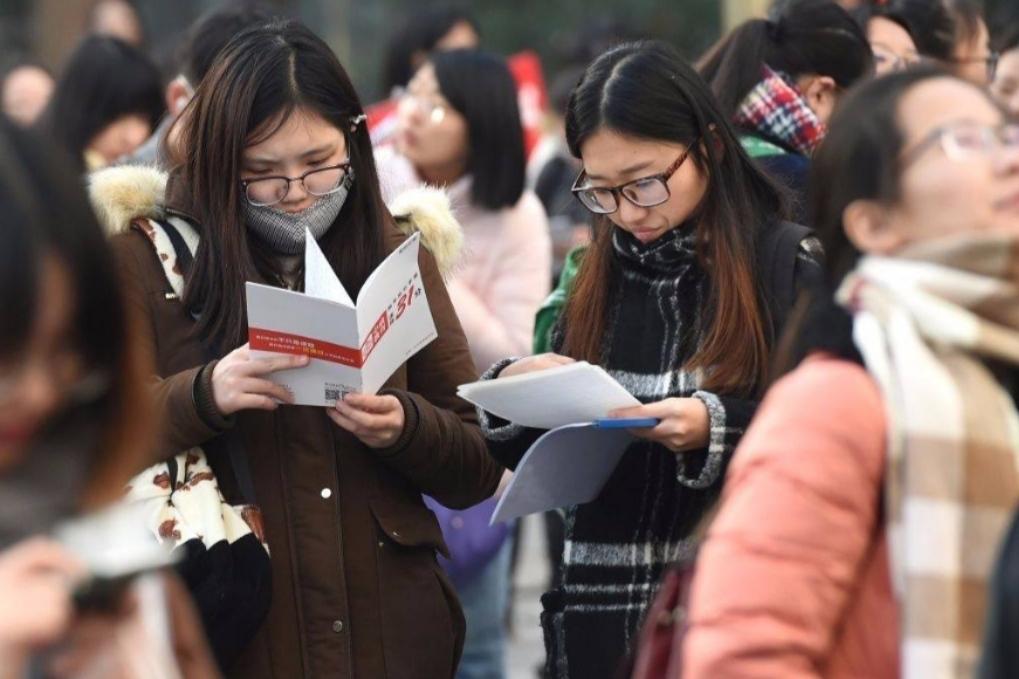 选调生学校（比公务员吃香的选调生招聘时）