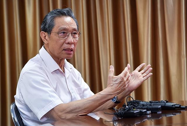 钟南山院士简介，钟南山是谁（中央指示：立刻请钟南山到北京）