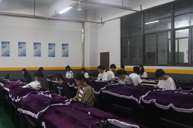 技校都有什么专业适合女孩子，不要学费的技校（最适合女生的四类专业）