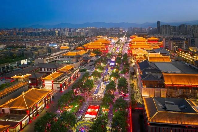 西安的11月适合哪里游玩，西安周边11月份适合去哪里旅游（​陕西省中秋假期商品零售额5.71亿元）