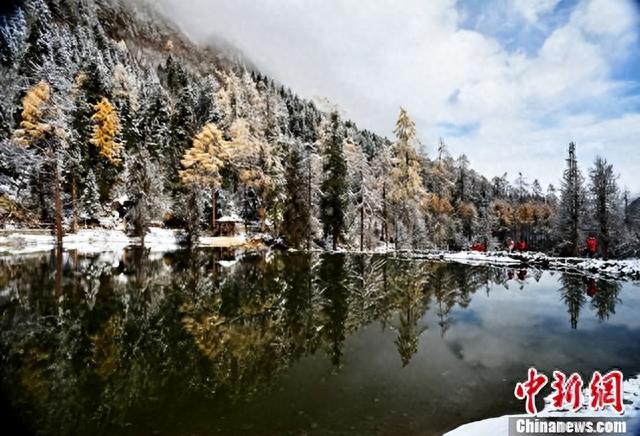 川西阿坝州的毕棚沟美成一幅油画，网友：不逊九寨沟，附游玩攻略