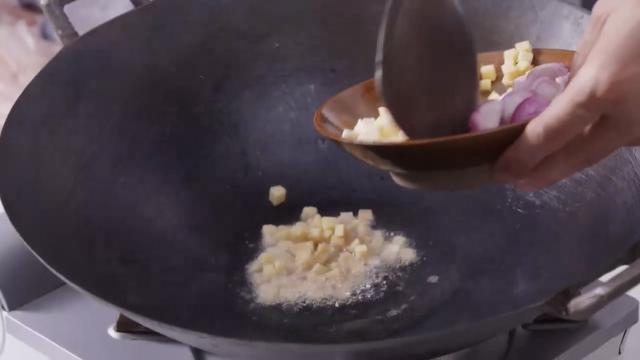 鱼干怎么烧 怎样制作鱼干好吃，鱼干怎么烧（让人无法拒绝的家烧杂鱼）