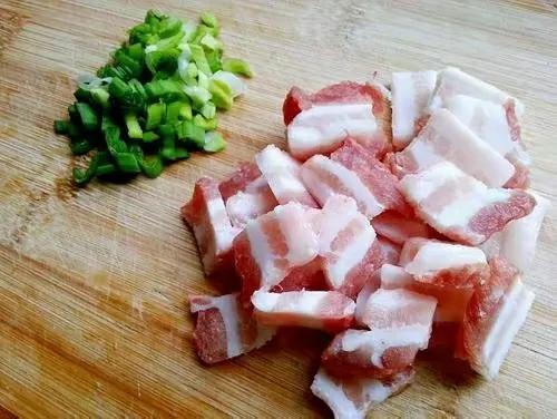 什么常见的蔬菜和水果含硒多，什么蔬菜,水果含硒比较多（建议中老年：宁可少吃肉）