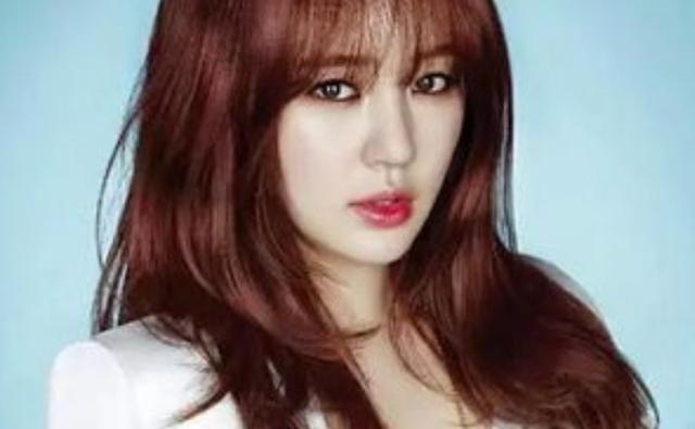 “甜美少女”尹恩惠：她是金钟国忘不了的女人，如今沦落在家种菜