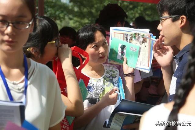 塔里木大学是几本，唐山师范学院是几本（这四所二本院校办学实力不错）