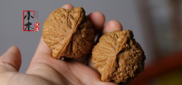 男人是不是喜欢馒头型，馒头比是什么（标准的馒头桩型文玩核桃）