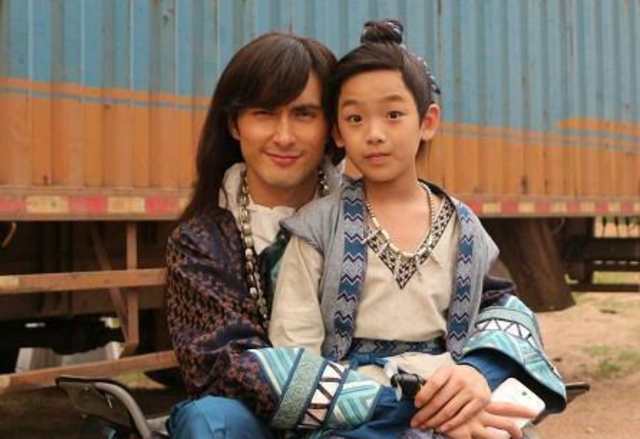 黄天崎最近行程，18岁黄天崎通过北电艺考