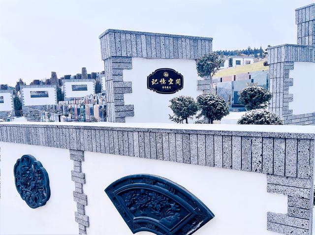 周年祭日有什么讲究，亲人的周年祭日（什么叫长周年短百日）