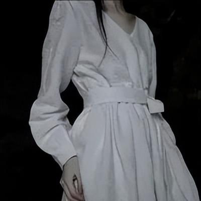 黑白风微信头像，黑白系微信头像（微信头像 ， 黑白伤感头像）