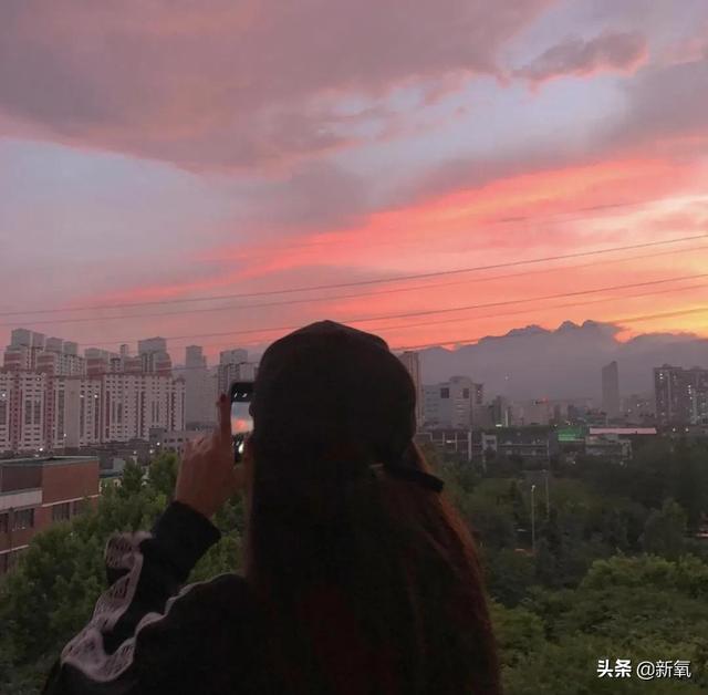 女头像ins风，精选高冷系ins风女头微信（承包韩国女生的头像大户）