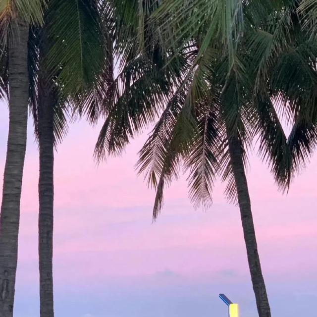 朋友圈背景图片，朋友圈背景图（朋友圈背景图无水印）