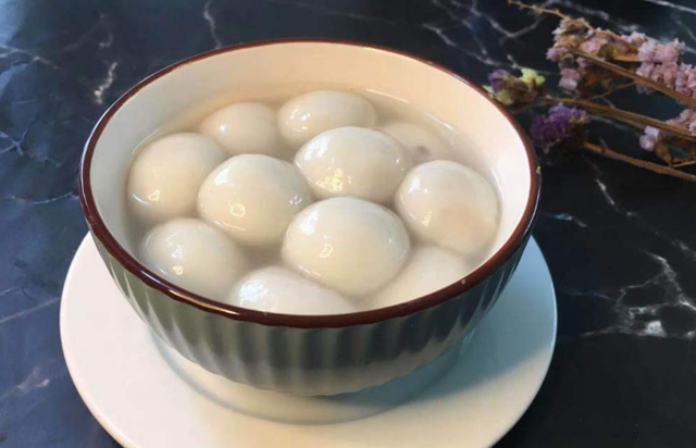 汤圆怎么煮好吃，怎么煮汤圆好吃（个个软糯香甜不开裂）