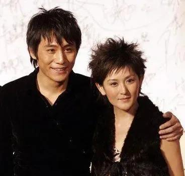 谢娜和刘烨现状，和影帝刘烨分手谢娜彻底变了一个人时隔17年男方含泪曝光分手内幕