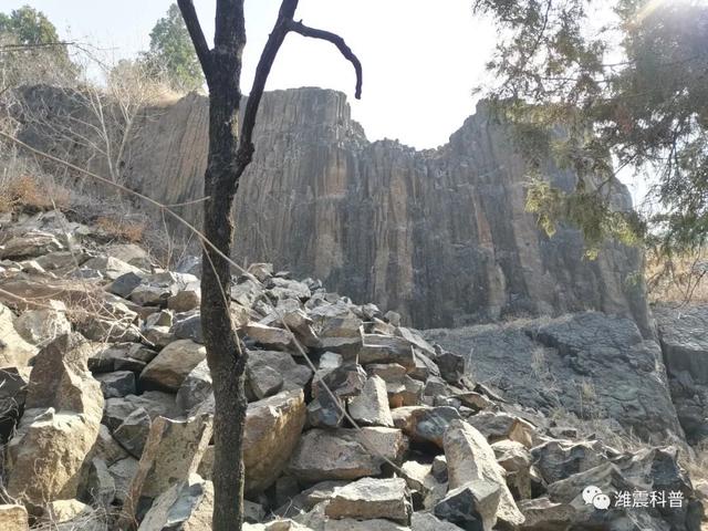 两大火山地震带，地球上最主要的两个地震带（潍坊的火山与郯庐断裂带）