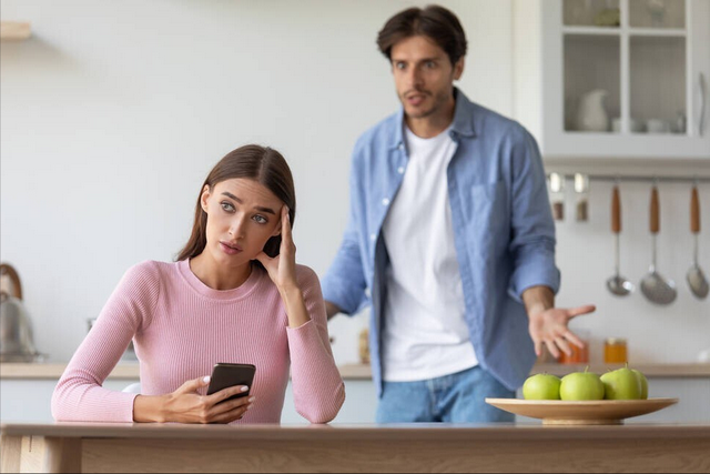 女人伏地魔是什么意思，女生伏地魔是什么意思（无条件帮助弟弟的结局都很惨）