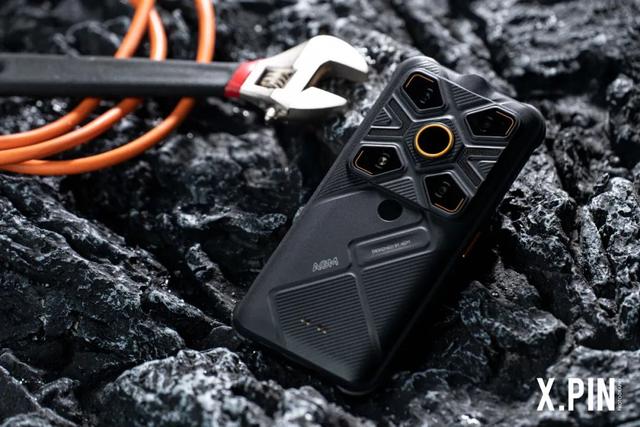 手机摄像头打不开，手机qq上摄像头打不开了怎么回事（一款货真价实的三防手机）