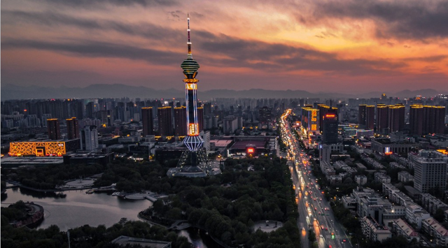 石家庄城市经济，石家庄城市经济职业学院高考历年录取分数线一览表（石家庄GDP跌至全国第40位）