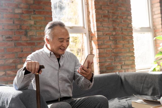 社保补缴怎么办理，个人社保补缴怎么办理（2022社保补缴条件与补缴材料已确定,没缴满15年的尽早办理）