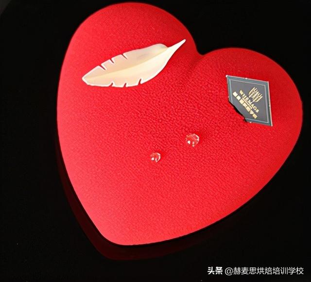 烘焙培训都有什么课程，烘焙课做什么（杭州西点培训班课程一般学些啥）