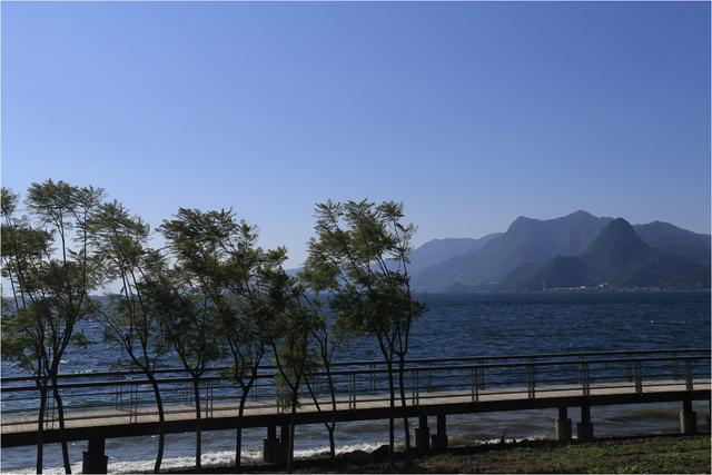 抚仙湖旅游，抚仙湖旅游攻略（胡言摄影抚仙湖16年的50幅照片）