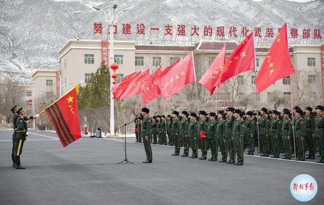 士官长是什么军衔，士官长是什么级别（看完这篇你就明白了）