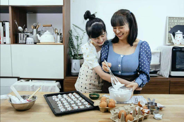 青春期女孩怎么教育和引导，青春期女孩应该怎么教育（当你不知道该如何教育孩子时）