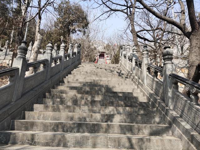 少林寺一日游攻略，少林寺一日游最佳线路（五岳之嵩山一日游攻略）