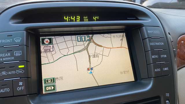 trc关闭怎么打开，雷克萨斯estrc关闭怎么打开（试驾16年车龄的雷克萨斯LS430）