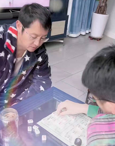 何庆魁和高秀敏有孩子吗，小别墅内景曝光太奢华