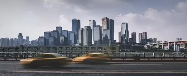 重庆出租车起步价，重庆出租车收费标准（在重庆坐出租车是什么体验）